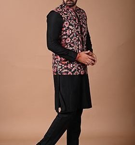 Black Ikat Print Kurta Set With Bundi Jacket For Men