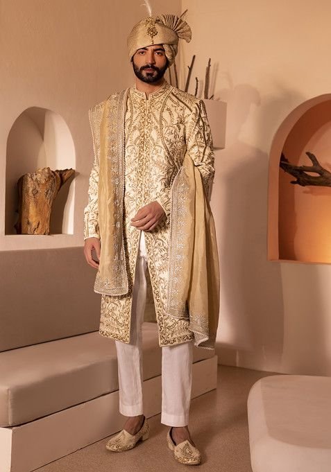 Off White Hand Embroidered Shehjada Sherwani Set For Men