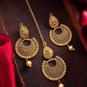 Gold Plated Kundan Studded Jewellery Set