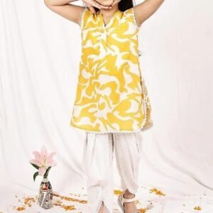Yellow Abstract Cotton Blend Kurta Set For Girls
